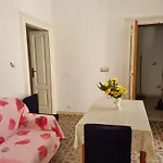Mit Sonniger Dachterasse * مونوبولي
