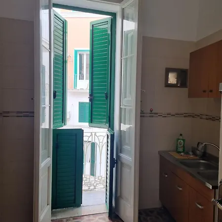 Mit Sonniger Dachterasse * 莫诺波利